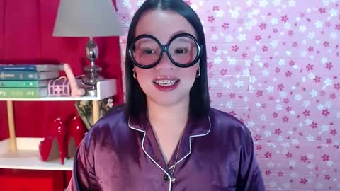 Joana online show from 10.17.25