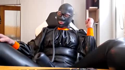 Snapshot of joanesxfree chatting on 01.11.26 The sweetest toy online show from 01.11.26