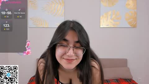 Mia online show from 01.11.25