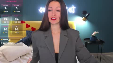 Joan online show from 03.02.26