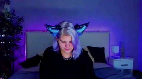 Snapshot of joannlowe chatting on 12.03.24 Joann online show from 12.03.24