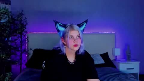 Snapshot of joannlowe chatting on 12.05.24 Joann online show from 12.05.24