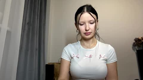 Joan online show from 04.01.26