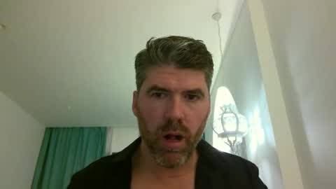 Snapshot of joaquinix123 chatting on 11.22.25 joaquinix123 online show from 11.22.25