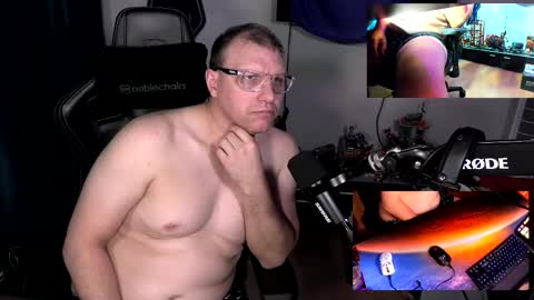 Snapshot of jobubsi chatting on 11.02.25 jobubsi online show from 11.02.25