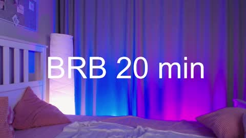 Snapshot of jocelyn_lane chatting on 02.26.25 Amina online show from 02.26.25