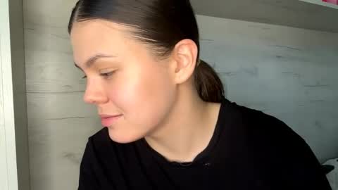 Snapshot of jodeesolarz chatting on 05.06.26 Mila online show from 05.06.26
