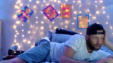 Snapshot of joe7168 chatting on 04.01.26 joe7168 online show from 04.01.26