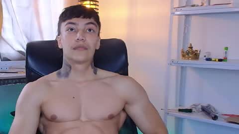 Snapshot of joeh_jonas chatting on 10.13.25 joeh_jonas online show from 10.13.25