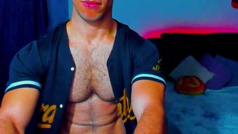 Snapshot of joel_ferreira chatting on 11.24.25 Joel online show from 11.24.25