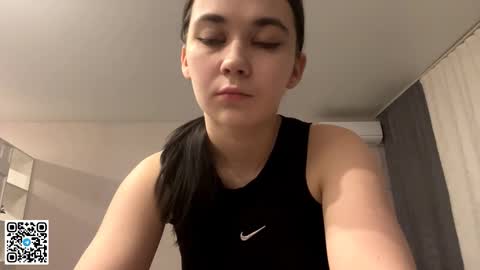 Snapshot of joellendrinen chatting on 01.18.26 Emilia or Emi online show from 01.18.26