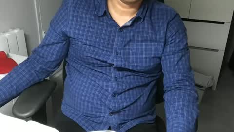 Snapshot of joeshades21 chatting on 01.15.25 joeshades21 online show from 01.15.25