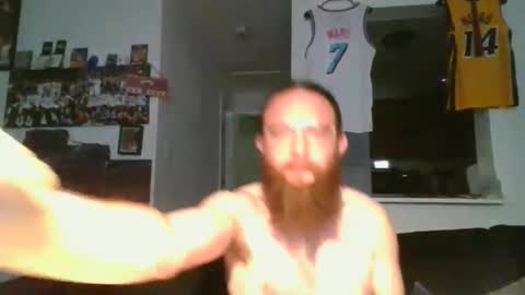 Snapshot of joey2snowy759685 chatting on 10.21.25 joey2snowy759685 online show from 10.21.25