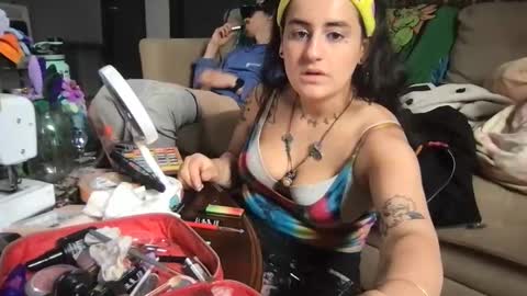 joey_binaa online show from 04.25.26