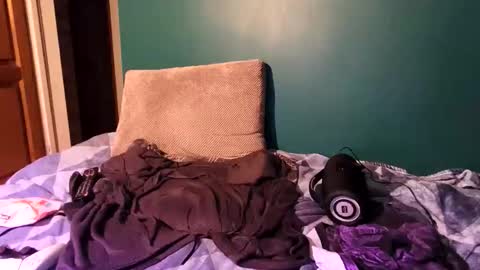 Snapshot of joffrey69v420 chatting on 11.25.25 - Quantum - online show from 11.25.25