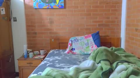 Snapshot of johan70nsexy chatting on 02.16.26 johan70nsexy online show from 02.16.26