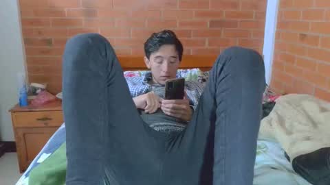 Snapshot of johan70nsexy chatting on 02.21.26 johan70nsexy online show from 02.21.26