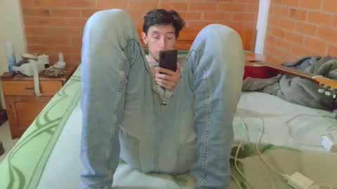 Snapshot of johan70nsexy chatting on 03.04.26 johan70nsexy online show from 03.04.26