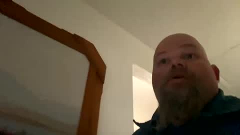 Snapshot of john40a chatting on 01.16.25 John online show from 01.16.25