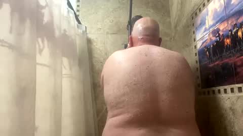 Snapshot of john40a chatting on 02.05.26 John online show from 02.05.26