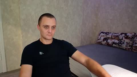 Snapshot of john_3019 chatting on 10.23.25 John online show from 10.23.25