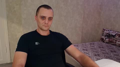 Snapshot of john_3019 chatting on 01.06.26 John online show from 01.06.26