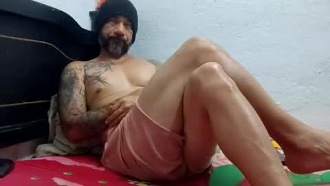 Snapshot of john_balthor chatting on 01.14.25   online show from 01.14.25