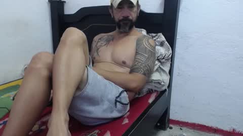 Snapshot of john_balthor chatting on 02.07.25   online show from 02.07.25