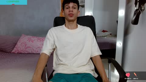 john_ssnow29 online show from 12.30.24