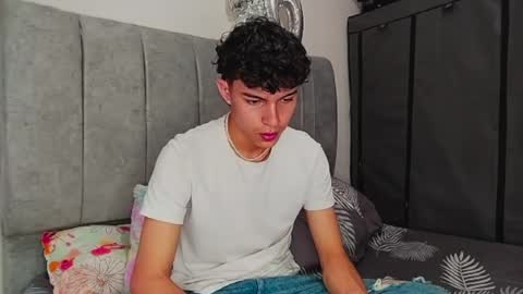 John Vichenso online show from 12.15.24