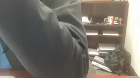 johnfl03 online show from 10.15.25