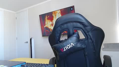 Snapshot of johnklleyn chatting on 02.06.26 john online show from 02.06.26