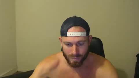 Snapshot of johnla25 chatting on 10.14.25 johnla25 online show from 10.14.25