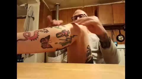 Snapshot of johnnyanubis chatting on 02.19.26 Master online show from 02.19.26