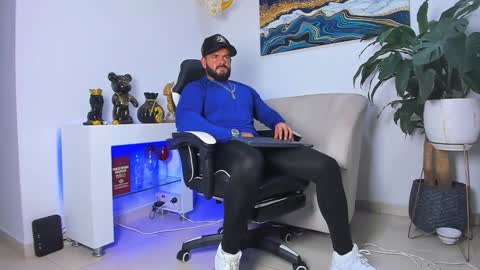 JOHNNY online show from 01.10.26