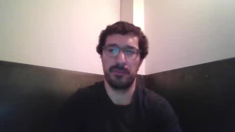 Snapshot of johnparis7575 chatting on 01.22.25 Johnfrench online show from 01.22.25