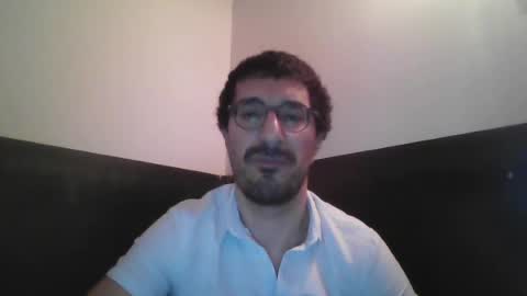 Snapshot of johnparis7575 chatting on 05.05.26 Johnfrench online show from 05.05.26