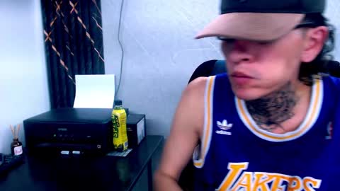 johnsonisaac94  online show from 02.18.25