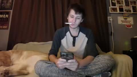 Snapshot of johstondude chatting on 12.08.24 Johston online show from 12.08.24