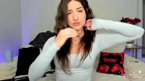    online show from 02.01.25