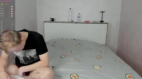 Snapshot of jokkeer69 chatting on 10.04.25 Hello we John and Harli  online show from 10.04.25