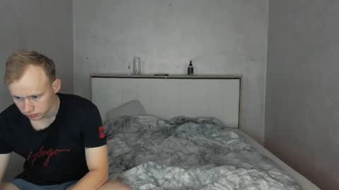 Snapshot of jokkeer69 chatting on 10.19.25 Hello we John and Harli  online show from 10.19.25