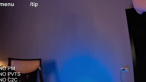 Jolie  My snapchat got deleted. If you were subscribed dm me my former username or scroll down and click on snapchat media online show from 01.05.25