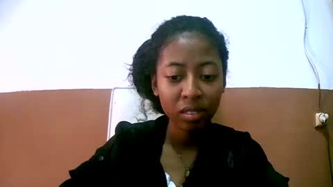 joliekah27 online show from 02.05.25