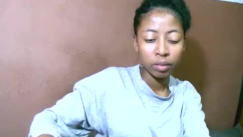 joliekah27 online show from 03.07.25