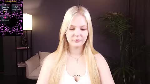 Polly  online show from 02.06.26