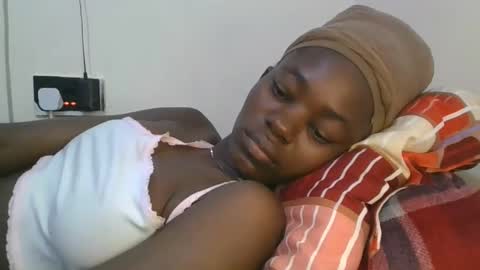 jollynabeb online show from 09.30.25