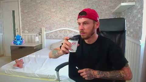 JonahShaw online show from 07.12.26