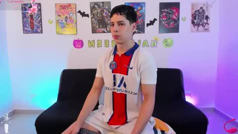 Instagram jonathanfit14 online show from 11.05.25