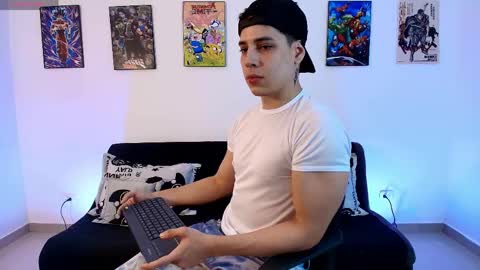 Instagram jonathanfit14 online show from 04.25.26